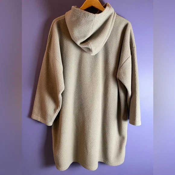 KOOLABURRA by UGG Hoodie Lounger - Picture 2 of 9